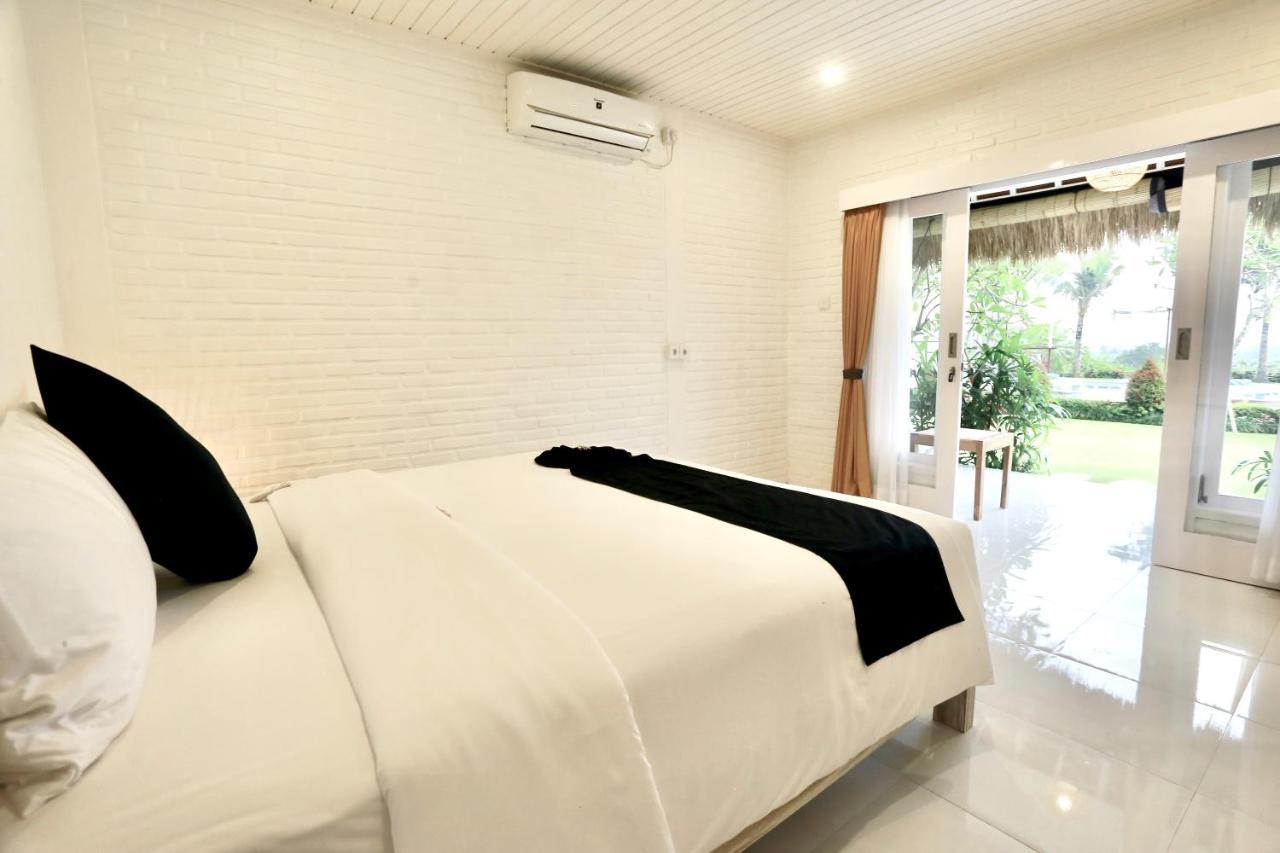 37 Sunset Village Bali Canggu  Exterior photo
