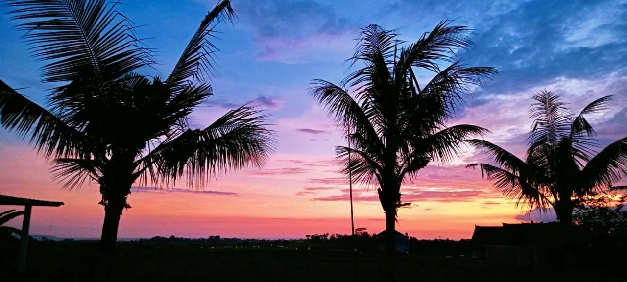 37 Sunset Village Bali Canggu  Exterior photo
